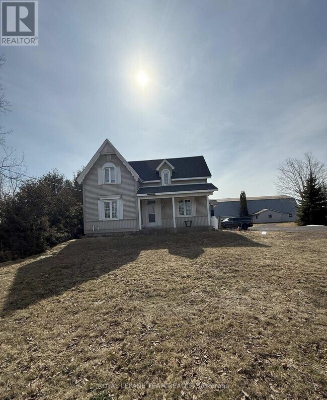 982 Rideau Rd