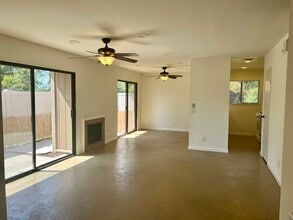 28723 Conejo View Dr in Agoura Hills, CA - Building Photo - Building Photo