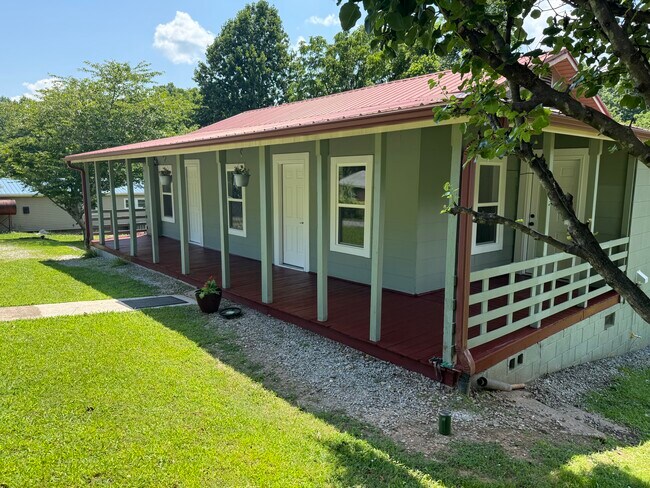 132 Green St Loop in Marion, NC - Building Photo - Building Photo