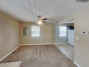7109 E 14th St in Indianapolis, IN - Building Photo - Building Photo