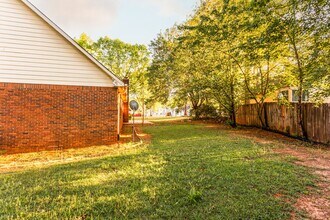 3301 Sams Way SE in Conyers, GA - Building Photo - Building Photo