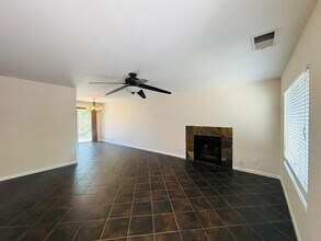 75325 Pino Dr in Palm Desert, CA - Building Photo - Building Photo
