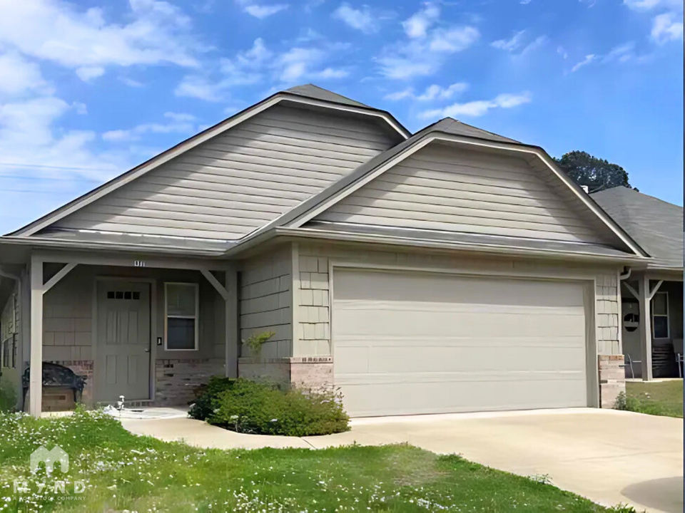 4829 Cove Ln in Mount Olive, AL - Building Photo