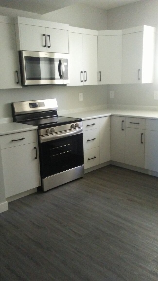property at 104 Thakur St