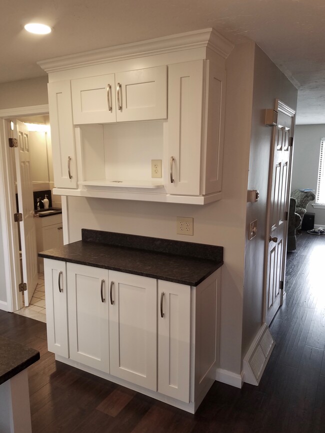 42 Winrow Dr in Merrimack, NH - Building Photo - Building Photo