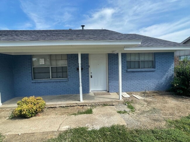 property at 1819 Gravley Dr