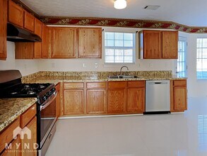 492 Townsend Bend in Stockbridge, GA - Building Photo - Building Photo