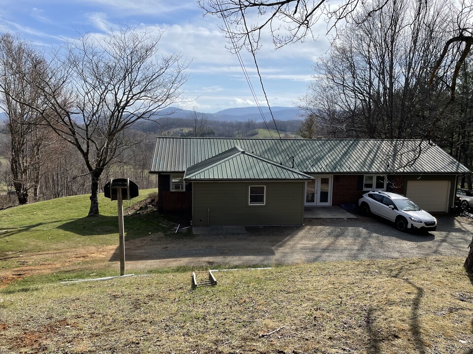 640 Fairview Hts in Boone, NC - Building Photo