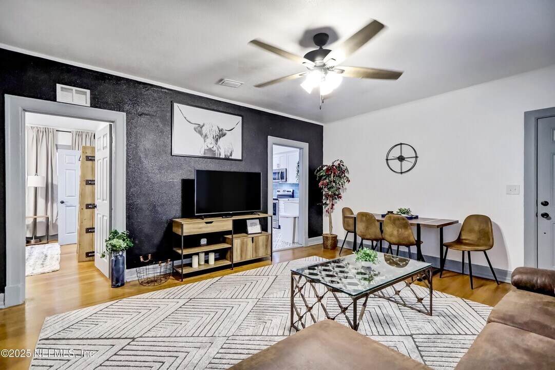 136 Phelps St in Jacksonville, FL - Building Photo