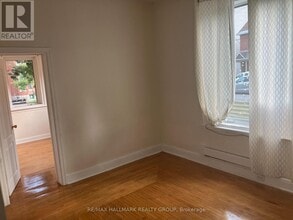 257 Bronson Ave in Ottawa, ON - Building Photo - Building Photo