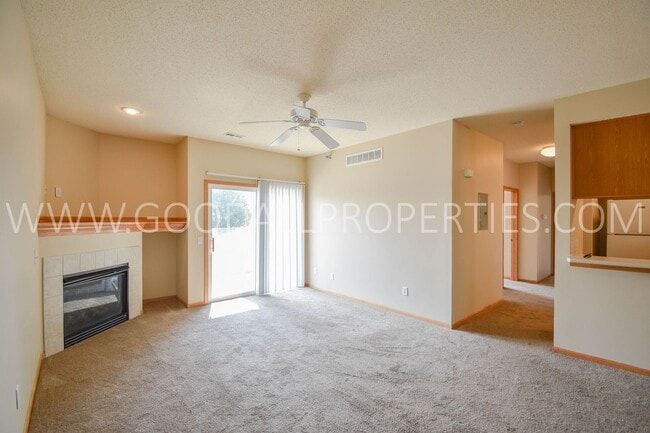 2323 E Porter in Des Moines, IA - Foto de edificio - Building Photo