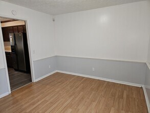 1617 Hennessy Pl in Fayetteville, NC - Foto de edificio - Building Photo