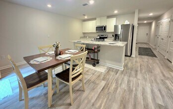5792 Belmont Stakes Rd in Bellview, FL - Building Photo - Building Photo