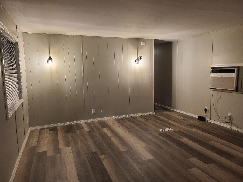 2001 W Laurel St Rentals in Independence, KS