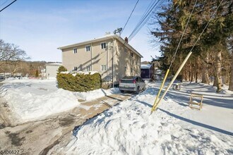 64 Lorraine Terrace in Boonton, NJ - Building Photo - Building Photo