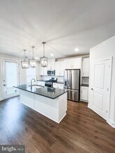 43539 Farringdon Sq in Ashburn, VA - Building Photo - Building Photo