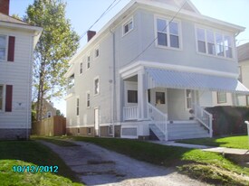 3922 S Madison Ave in Norwood, OH - Building Photo