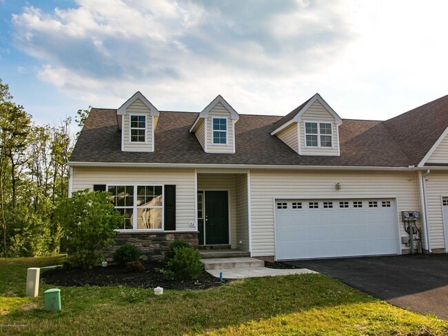 property at 26 Palmer Ct