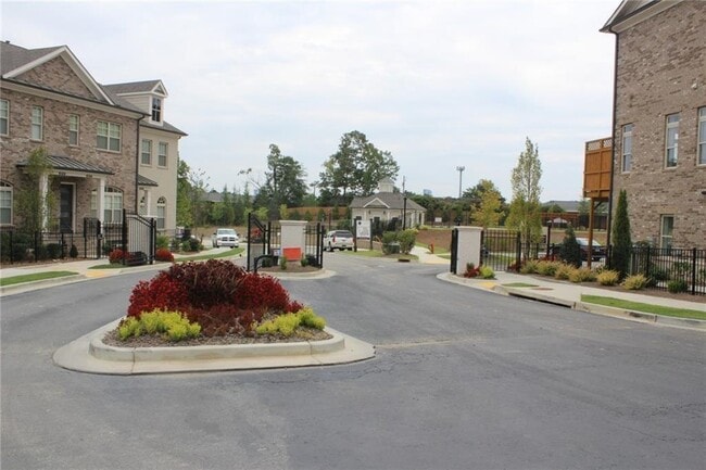 4761 Roswell Rd in Sandy Springs, GA - Building Photo - Building Photo
