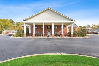 Summer Village Senior Living in Auburn, AL - Building Photo - Building Photo