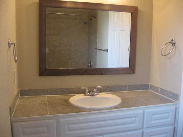 property at 4726 Caroline St