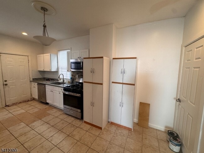 115 Mead St in Newark, NJ - Building Photo - Building Photo