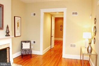 1731 Riggs Pl NW in Washington, DC - Building Photo - Building Photo