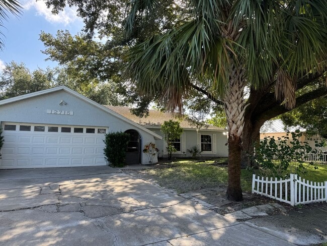 12715 Montana Woods Ln in Orlando, FL - Building Photo - Building Photo