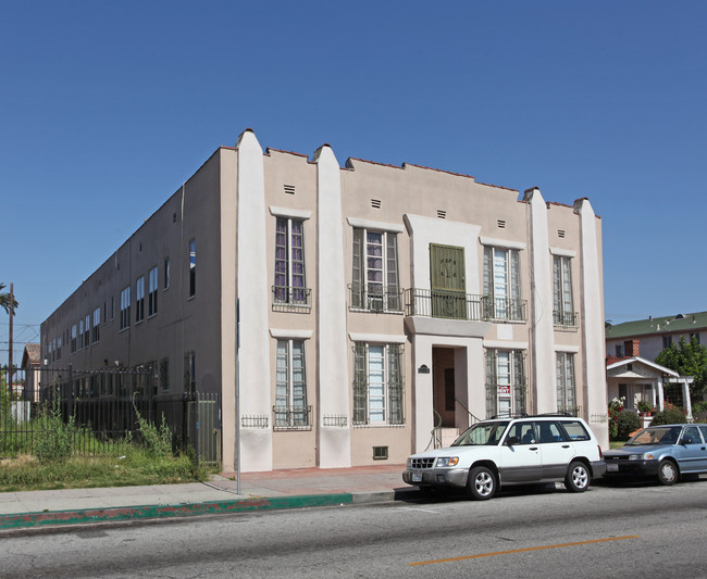 6618 Seville Ave in Huntington Park, CA - Building Photo - Building Photo