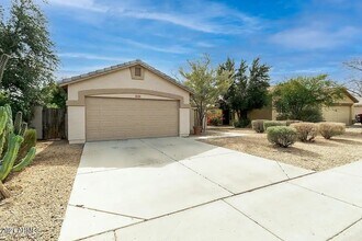13677 W Ocotillo Ln in Surprise, AZ - Building Photo - Building Photo