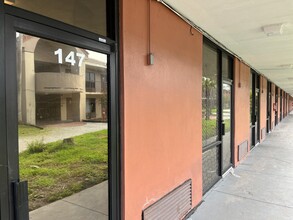 8421 S Orange Blossom Trl, Unit 147 in Orlando, FL - Building Photo - Building Photo