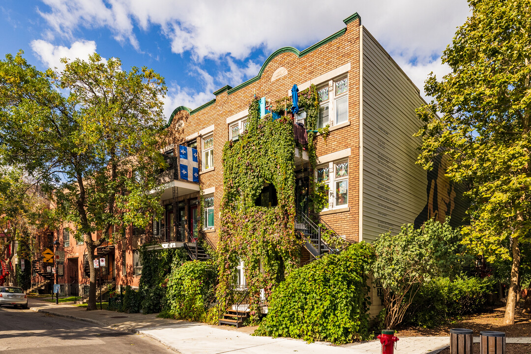 1249-1263 Panet Rue in Montréal, QC - Building Photo