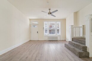 4843 N Lawrence St in Philadelphia, PA - Building Photo