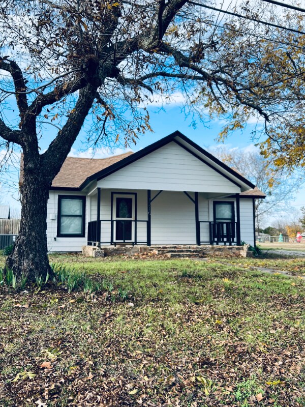 property at 1210 N Mill St