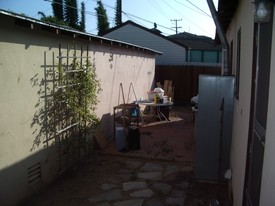 2444 Oak St in Santa Monica, CA - Building Photo - Other