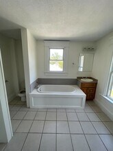 301 N Basil St in Baltimore, OH - Building Photo - Building Photo