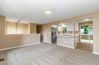 17827 131st Pl SE in Snohomish, WA - Building Photo - Building Photo