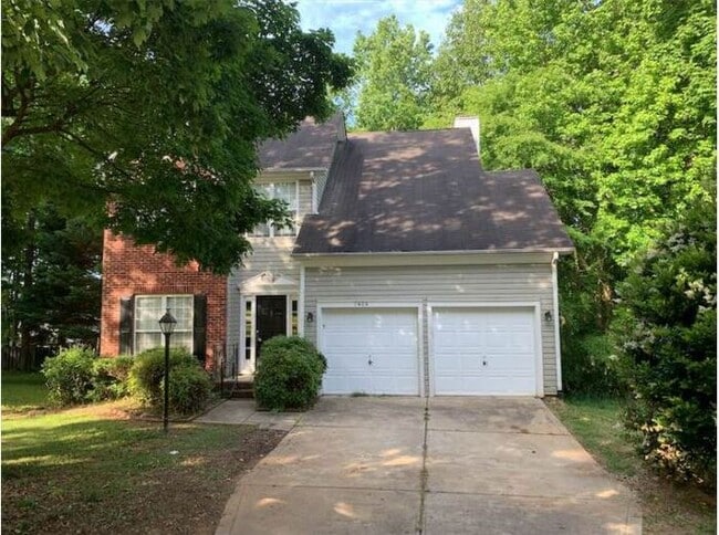 property at 7424 Wapiti Ct