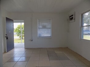 318 Pearl St in Lake Wales, FL - Building Photo - Building Photo