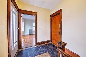 80 Ontario St in Providence, RI - Foto de edificio - Building Photo