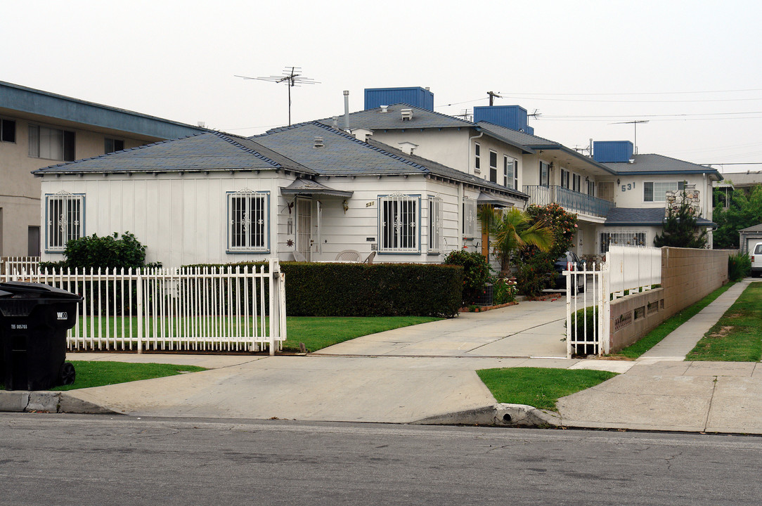 531 S Flower St in Inglewood, CA - Building Photo