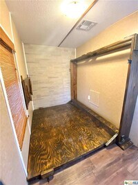 15625 Cranes Mill Rd photo'