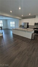 1464 Chenin Run in Avon, OH - Building Photo - Building Photo