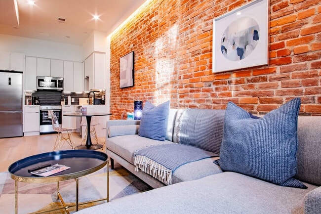 1012 Pennsylvania Ave. SE in Washington, DC - Building Photo - Building Photo
