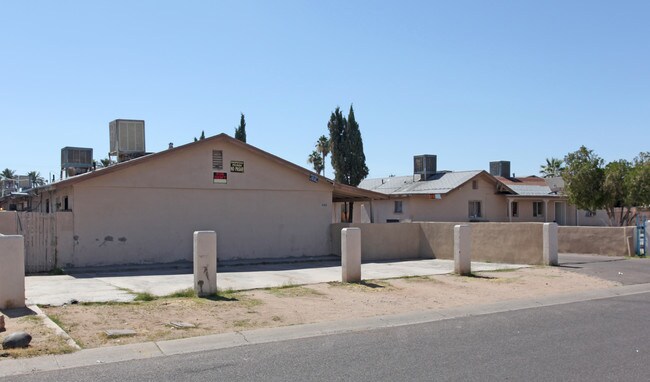 2946 N 39th St in Phoenix, AZ - Building Photo - Building Photo