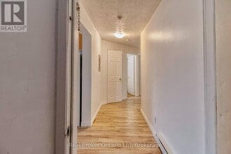 675 6th St E in Owen Sound, ON - Building Photo - Building Photo