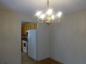 5635 Tarben Woods Ct in Columbus, OH - Building Photo - Building Photo