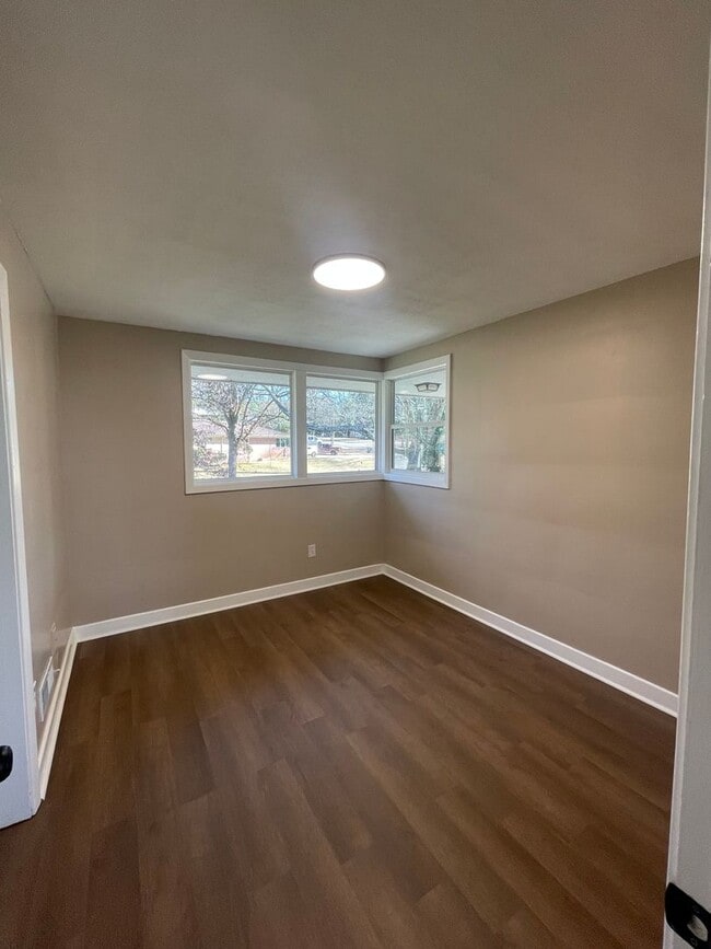 1328 Champaign Ave in Anniston, AL - Building Photo - Building Photo