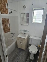 825 Eaton St, Unit C in Key West, FL - Building Photo