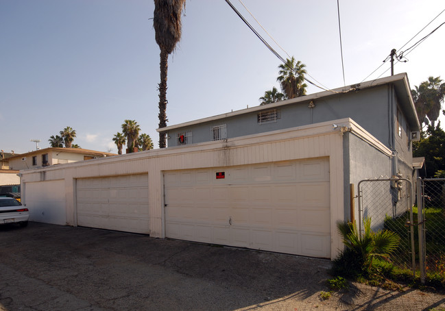 2527 Yorkshire Way in Pomona, CA - Building Photo - Building Photo